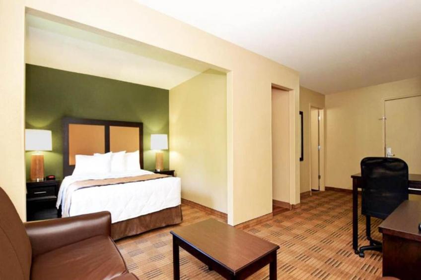 1 Queen Bed | Non-Smoking, Kitchen, Sofa-Bed - foto 19