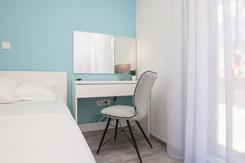 Apartments Dva Galeba - Standard One Bedroom Apartment with Terrace (101) - foto 6