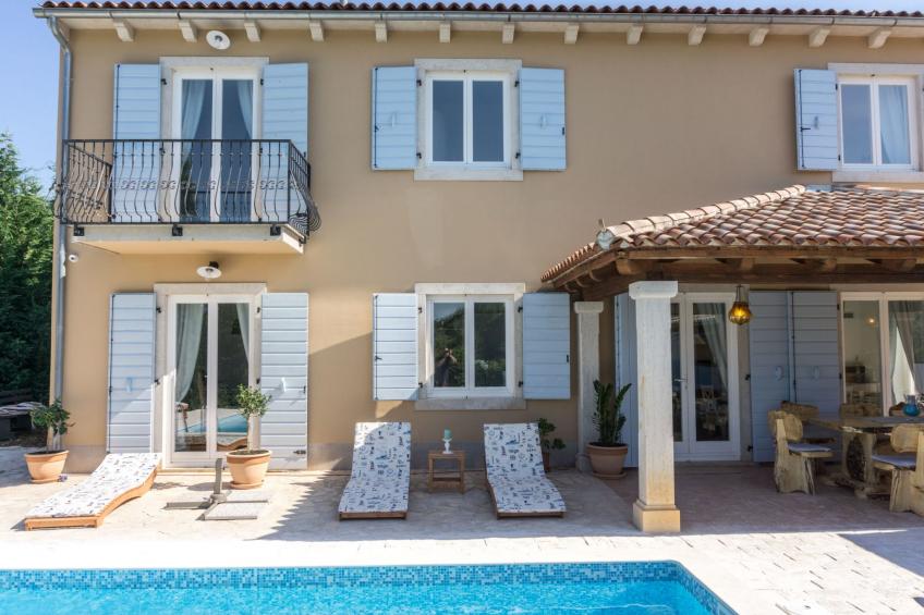Nettes Ferienhaus in Smoljanci mit Privatem Pool - foto 18