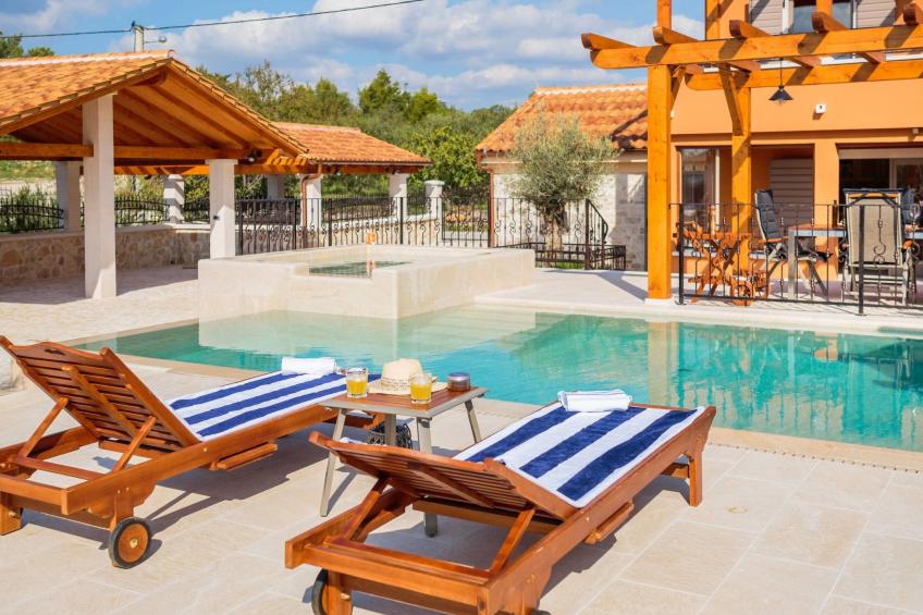 Die Höfe der Villa Ivan - foto 2