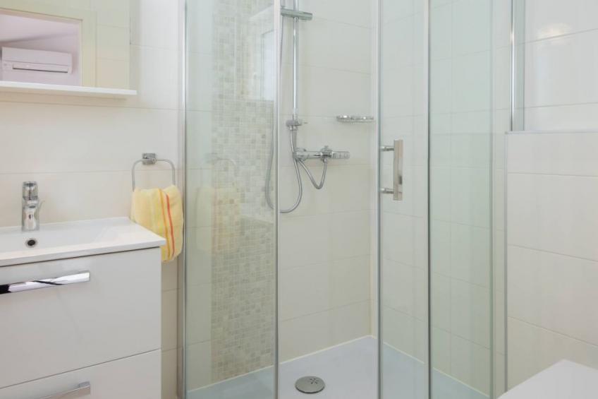 "Villa Silvio" mit Blick auf das Wasser - foto 23