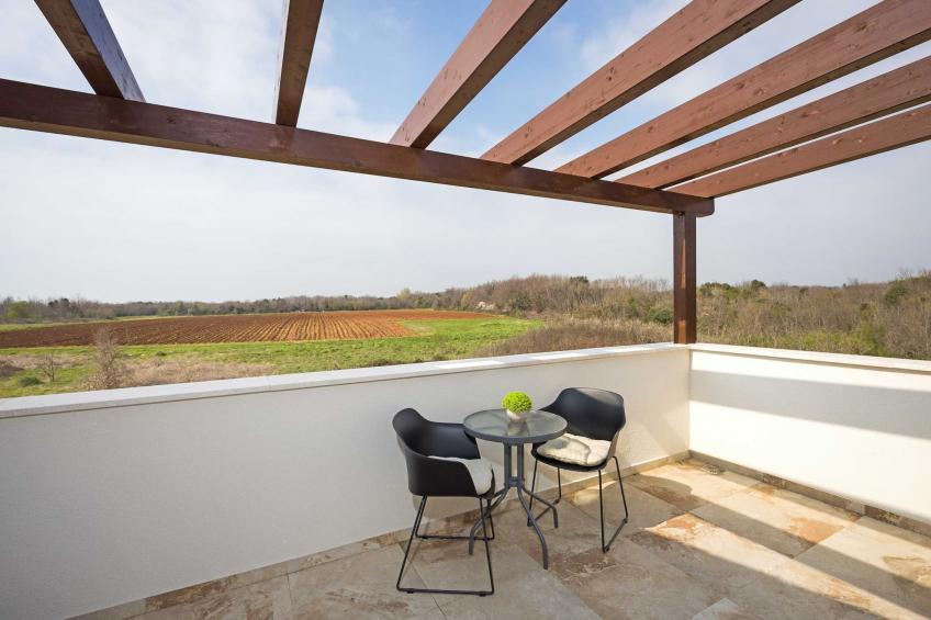 Villa Nur Amela with Pool, Jacuzzi, Darts - foto 34