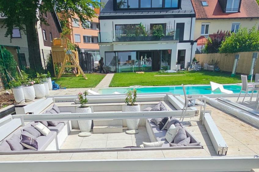 Luxurious large Home, Pool , Garden , Koi Pond - foto 38