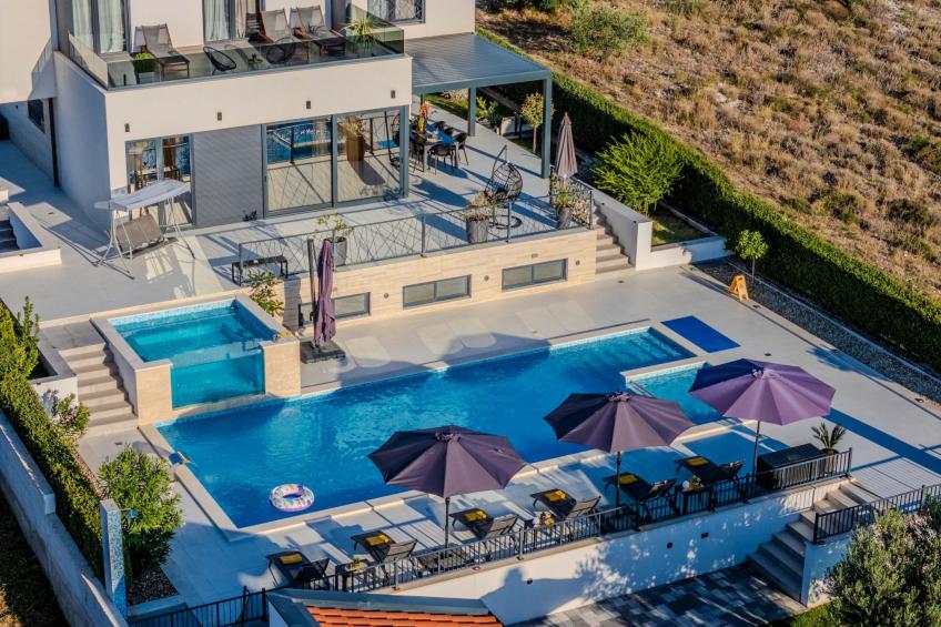 Beautiful villa Lara in Vrana with pool - foto 8