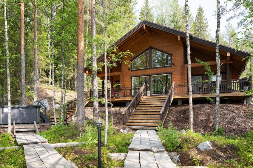 Hilla, hyvölän talo - foto 2