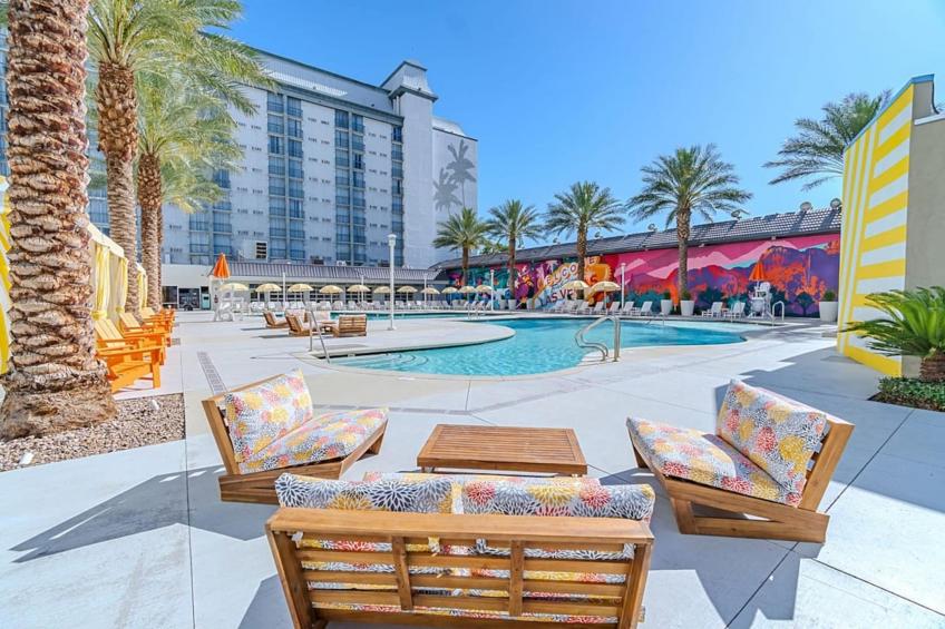 Standard King  Cozy Vegas Stay