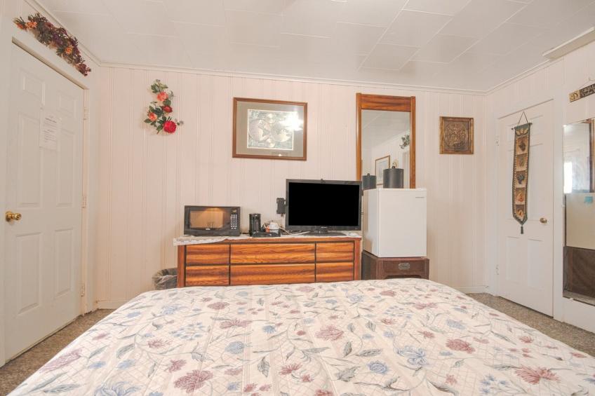 Queen Bed Non-Smoking - foto 23