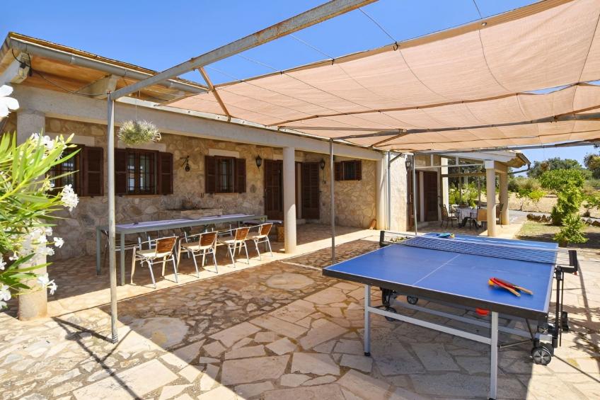 Finca mit großem eingezäunten Pool und Klimaanlage. - foto 2