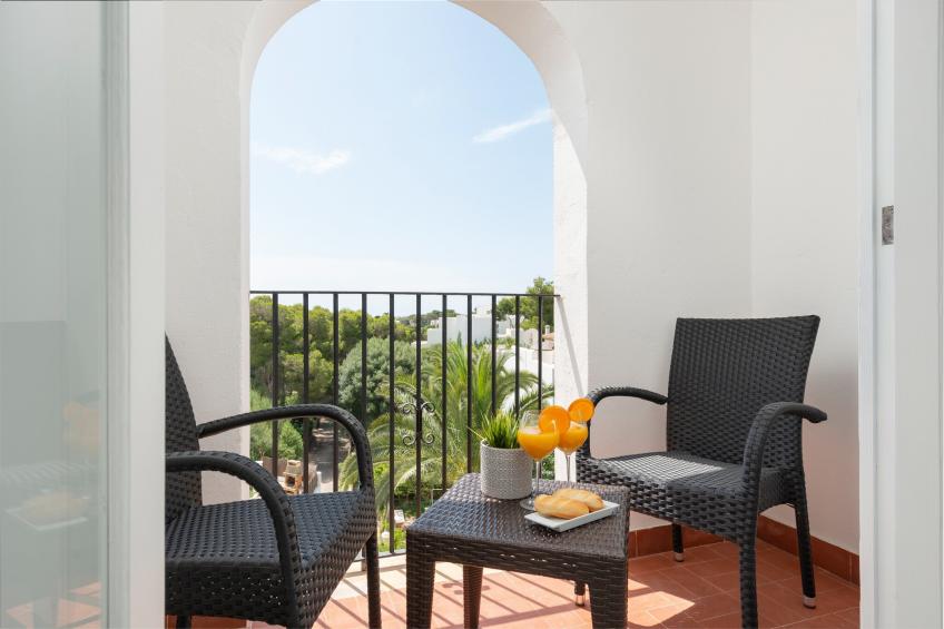 Hostal Talamanca Hab. Db Balcon - foto 9