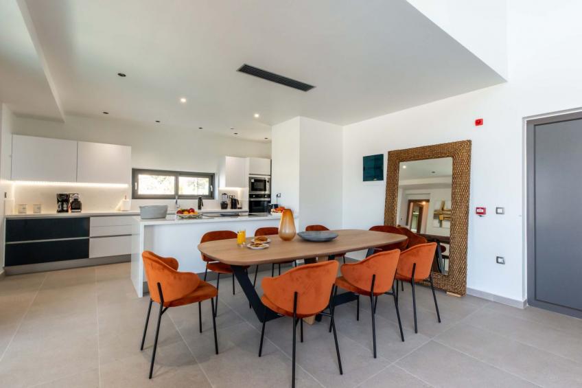 Villa Solis -100m zum Meer und ''Free'' Beheizter Pool - foto 16