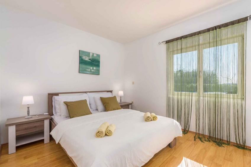 Vakantiewoning met zwembad - BF-V85ZC - foto 19