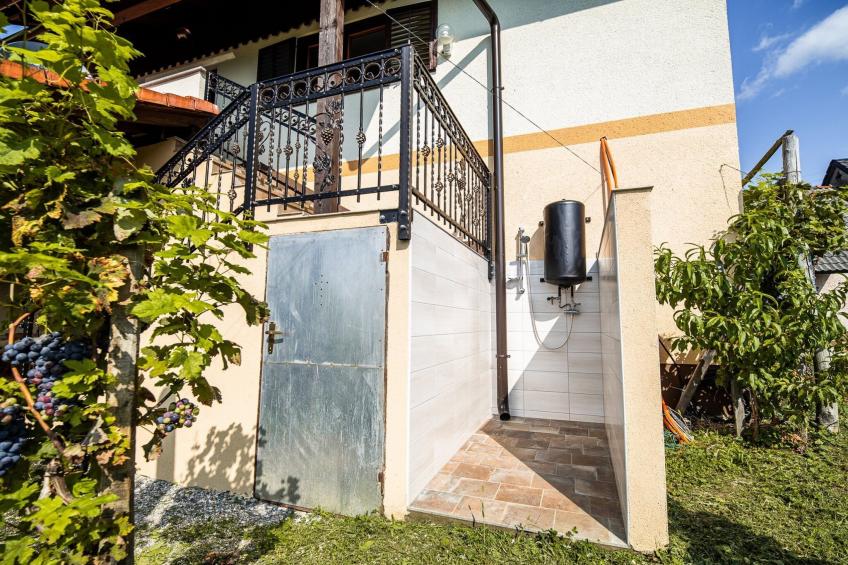 Serene Hollow Holiday Home with Mountain View - Two Bedroom Holiday Home with Mountain View - foto 26