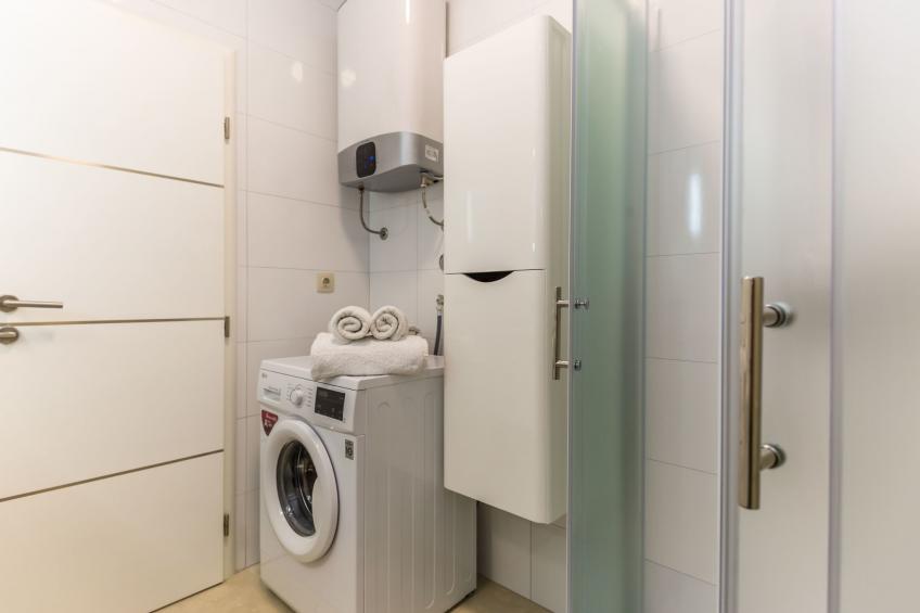 Große Wohnung in Omiš mit Möbliertem Balkon - foto 24