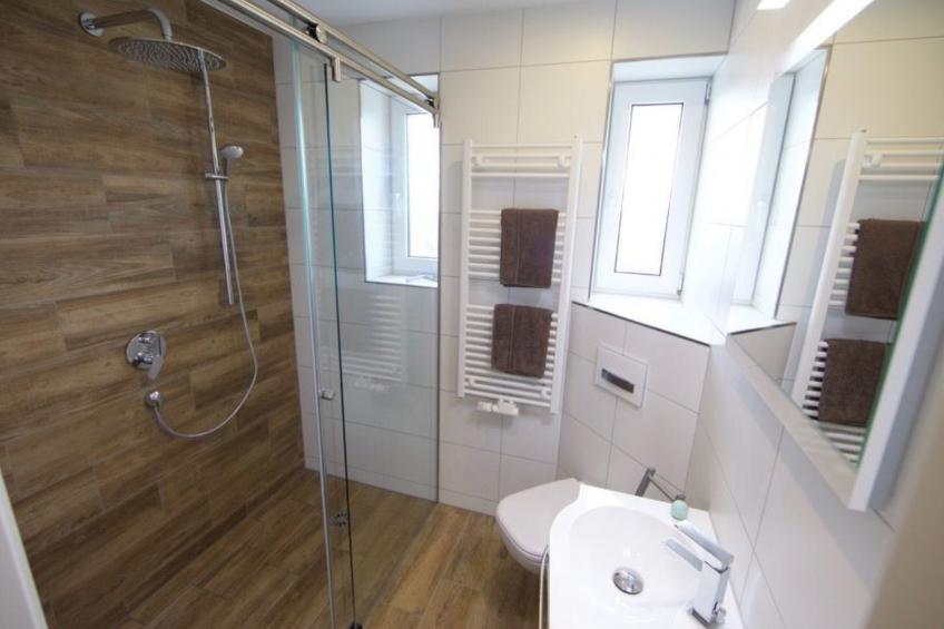 Helle und moderne Ferienwohnung mit Terrasse - foto 4