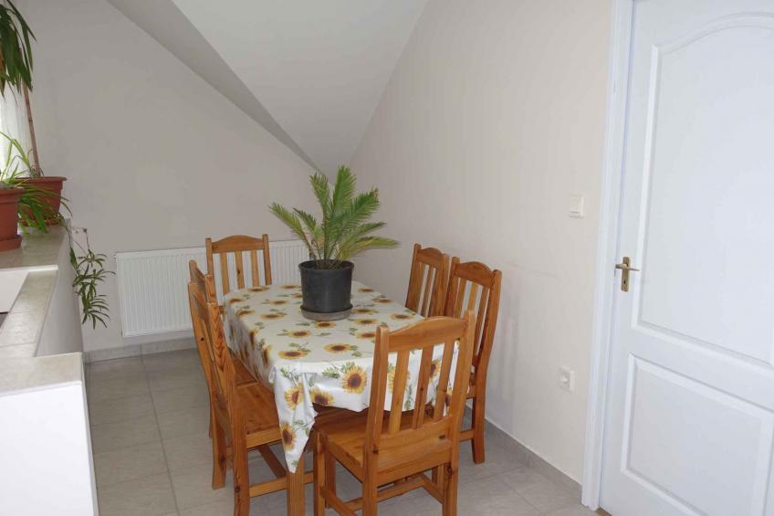 Holiday apartment with cozy garden furniture - BF-CNMM - foto 9