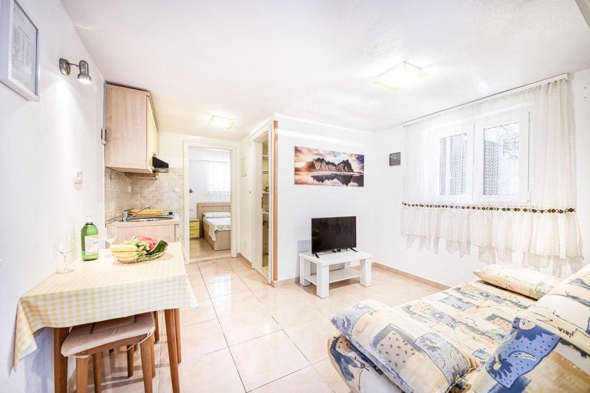 Apartments Gracin - Premium One Bedroom Apartment with Terrace (A3)