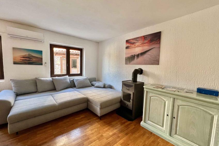 Vakantiehuis Met een grote tuin en zwembad - VW-FK65V - foto 9