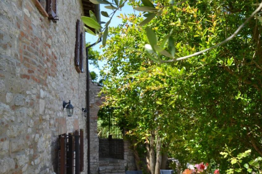 Altes Steinhaus mit Garten - foto 37