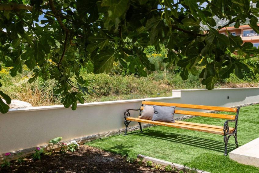 Contemporary Apartment with Terrace and Spacious Garden - Two Bedroom Apartment with Terrace - foto 16