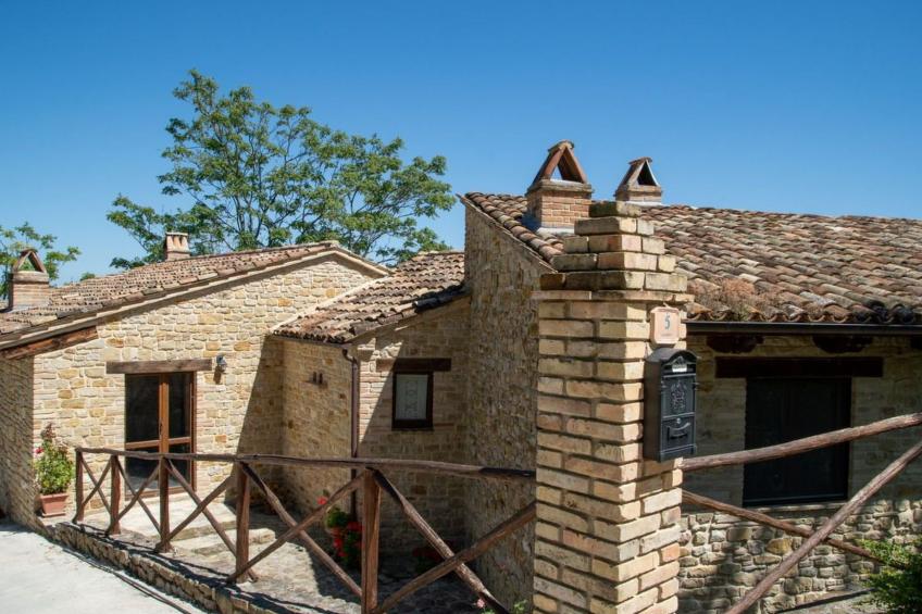 Villa mit privatem Pool in der Nähe des Dorfes - foto 9