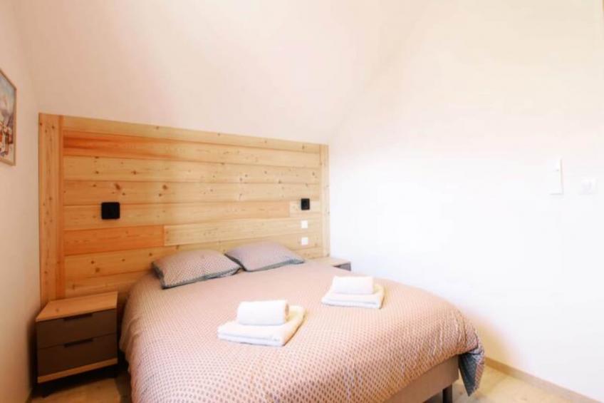 Jolie Maison Neuve Entre Villes Et Lacs - foto 10