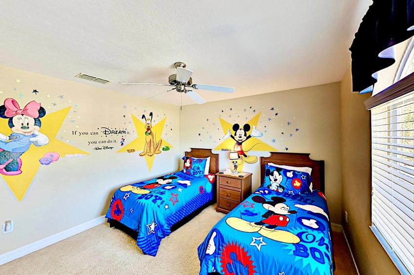 Aktualisiertes Haus mit 4 Schlafzimmern und viel Wohnraum - foto 29