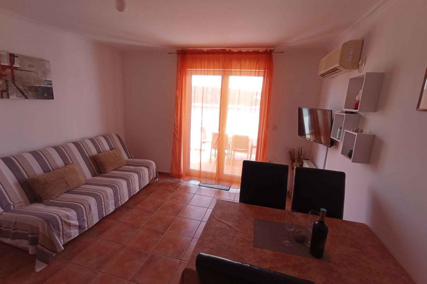 Holiday apartment with terrace and sea view - BF-MRK93 - foto 10