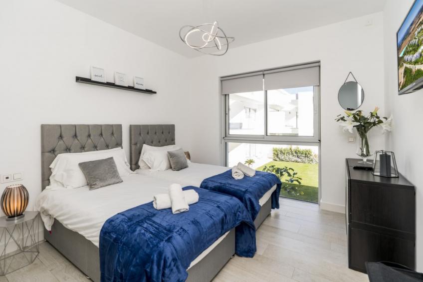 Stylish 3-Bed Apartment | Alcazaba Lagoon (1214) - foto 23