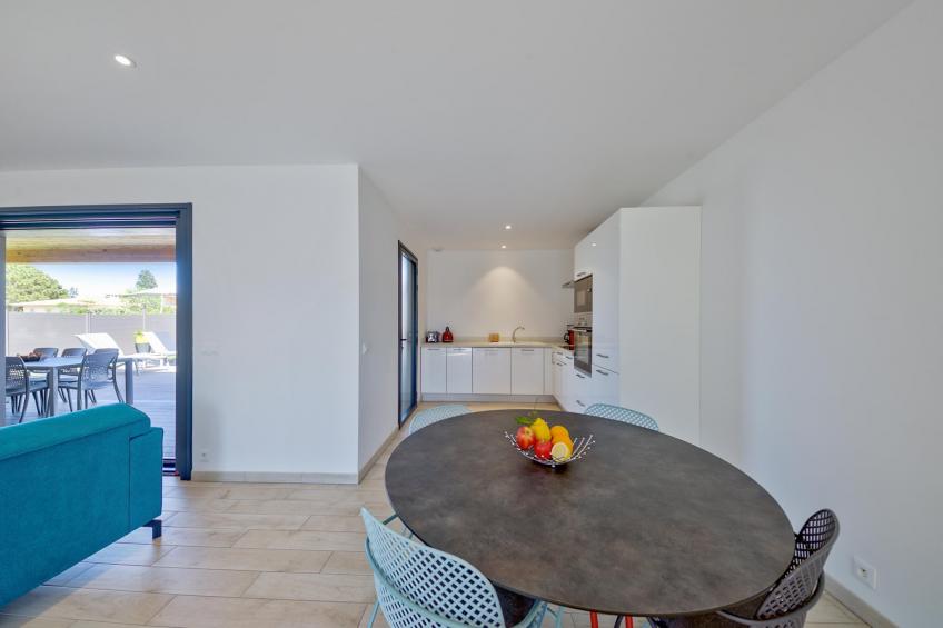 Résidence Premium Pierre & Vacances Vesna Rossa Villa - 8 people - 4 bedrooms - Air conditioned - 7m private pool - Garden - foto 2