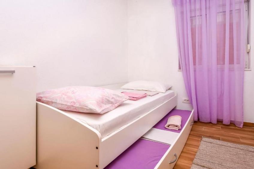 Zdenka Adriatic View Apartments - Two Bedroom Apartment With Sea View  And Balcony (Rozi) - foto 3
