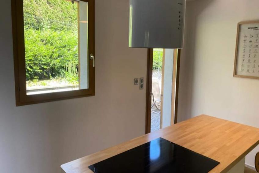 Belle Villa Avec Piscine Jacuzzi Et Vue Lac - foto 35