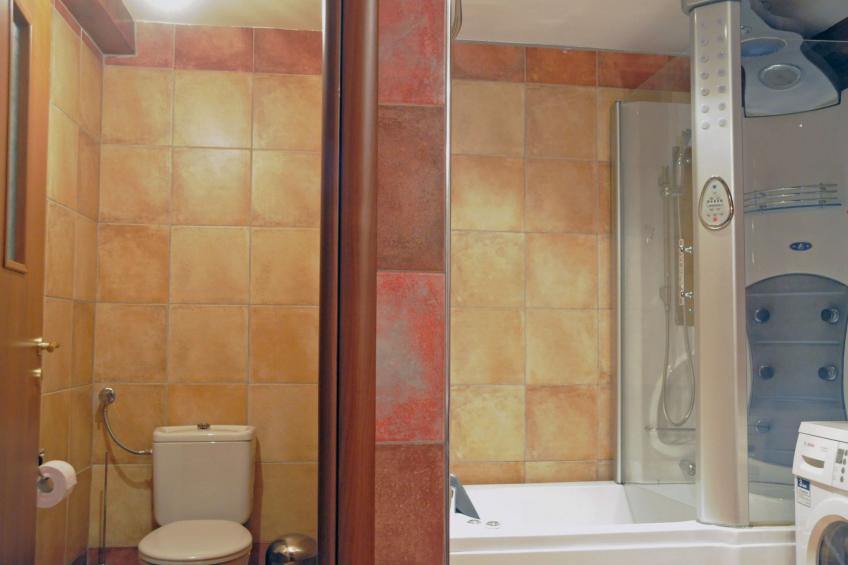 Relax Giusvalla River Villa 2 Etagen mit Terrasse - foto 6