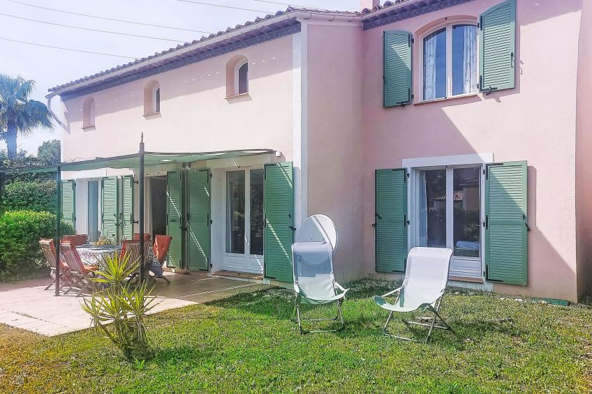 Ferienhaus (MOU135)