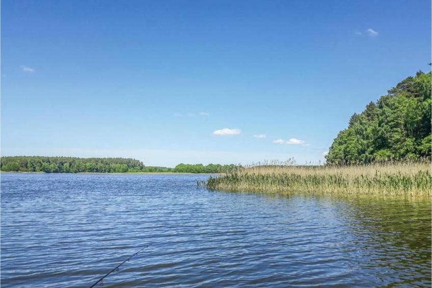 Drewniany dom nad jeziorem - foto 34