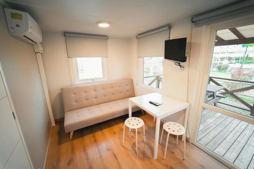 HOLA CAMP CHILCHES-Comfort 2