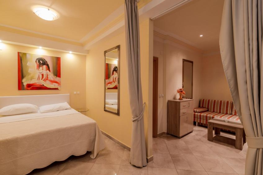 Pansion Villa Antonio - Standard Triple Room 10 - foto 2