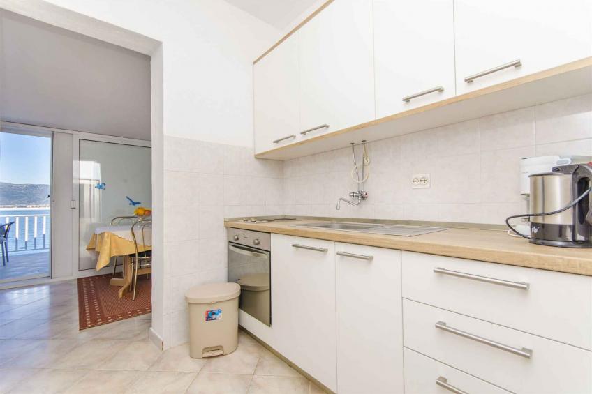 Holiday apartment with air conditioning, balcony and sea view in Slatine - BF-9GZB3 - foto 24