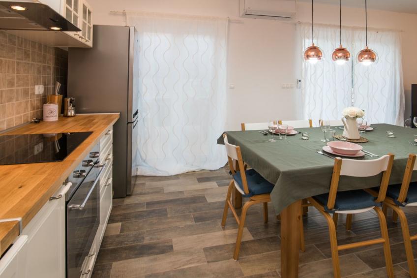 Vila Petite - Steinvilla mit Pool - foto 19