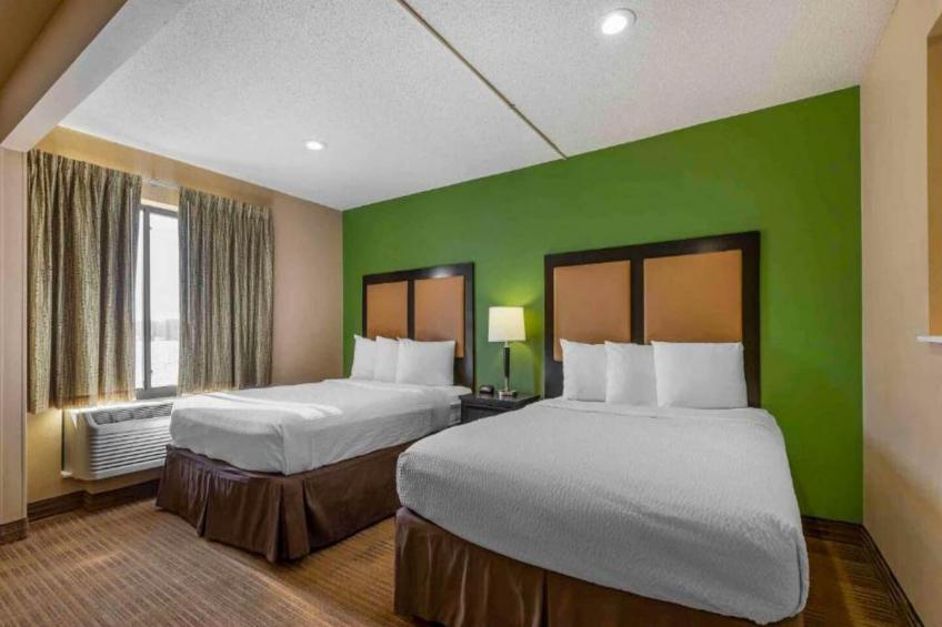 2 Queen Beds | Suite, Non-Smoking, Kitchen - foto 6