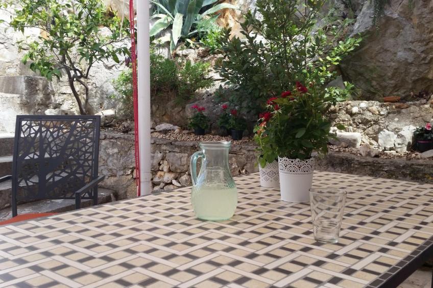 Charmantes Steinhaus mit Pool und Panoramablick - foto 5