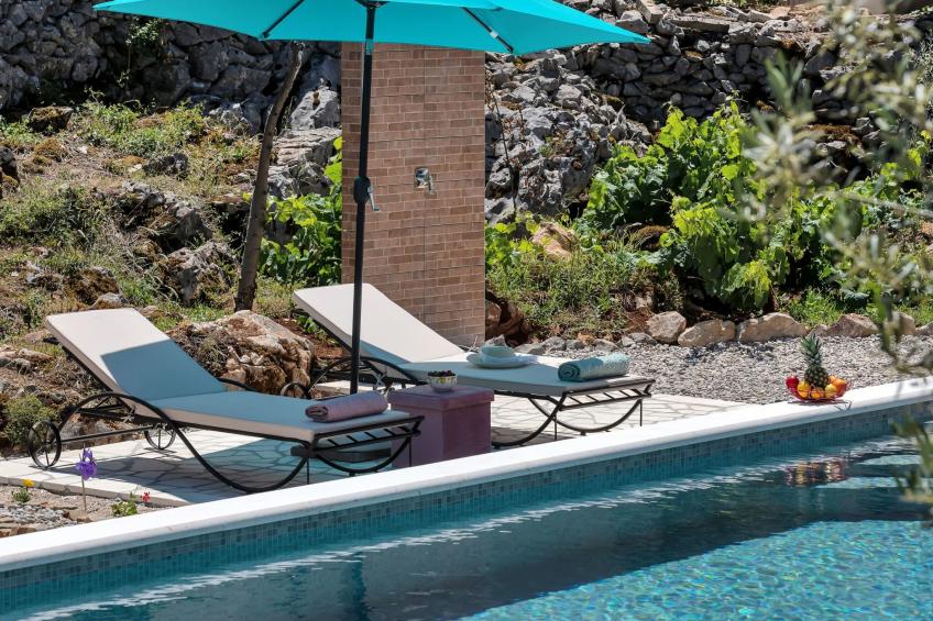 in Rašćane mit Beheiztem Pool - foto 8