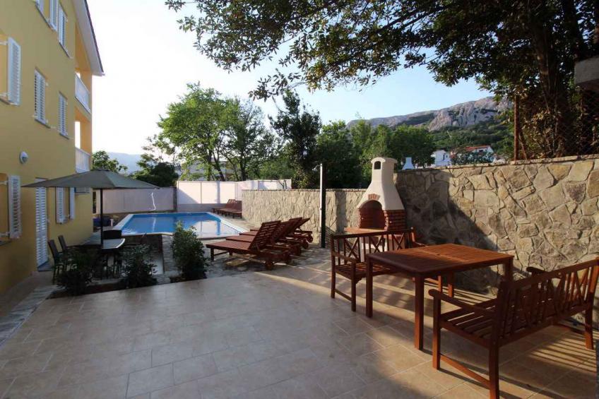Holiday apartment with modern furniture and pool, free wi-fi, air conditioning and parking - BF-W6BB - foto 4