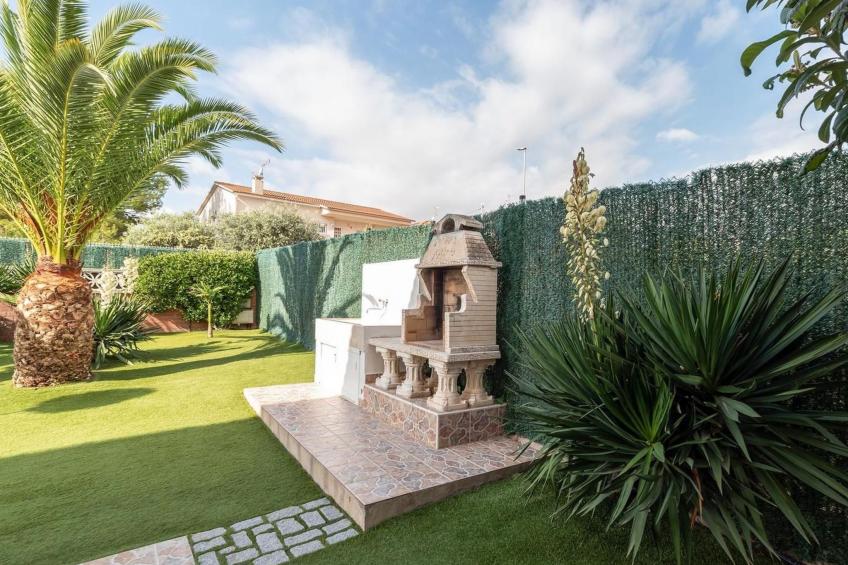 Chalet 'Vista Cunit' mit privatem Pool - foto 9