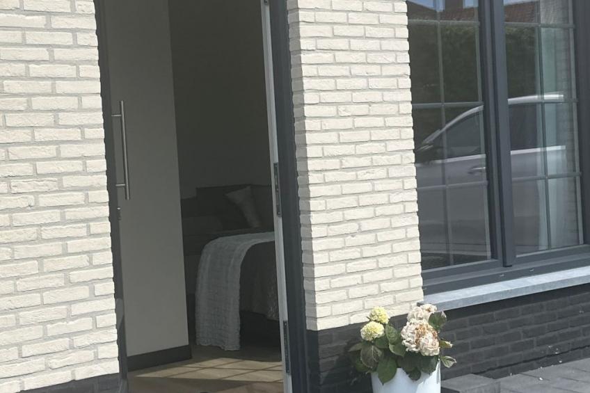 Kleines neues sauberes Appartement - foto 6