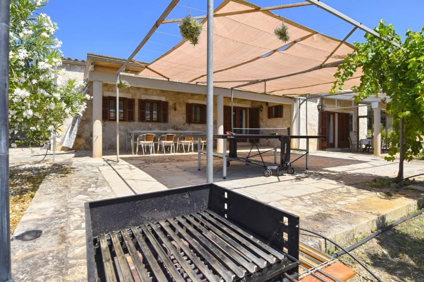 Finca mit großem eingezäunten Pool und Klimaanlage. - foto 12