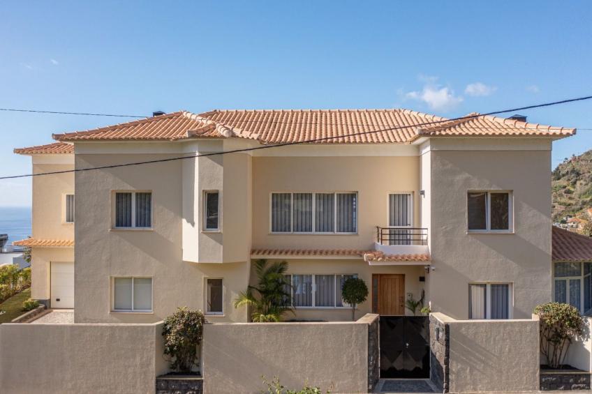 Luxuriöses Escape Village Calheta mit beheiztem Pool - foto 21