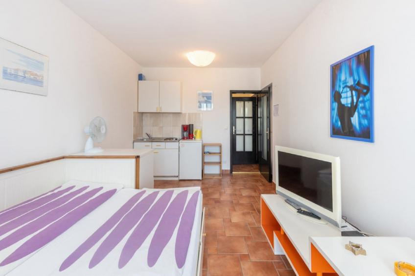 Apartments Ilija Njavro - Studio Apartment with Balcony (Apartment 1) - foto 4