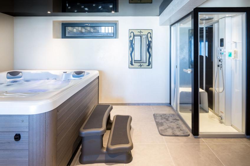 Villa Tante Alice  Meerblick Komfort Villa Alleinlage mit Aufzug Jacuzzi Dampfb - foto 4