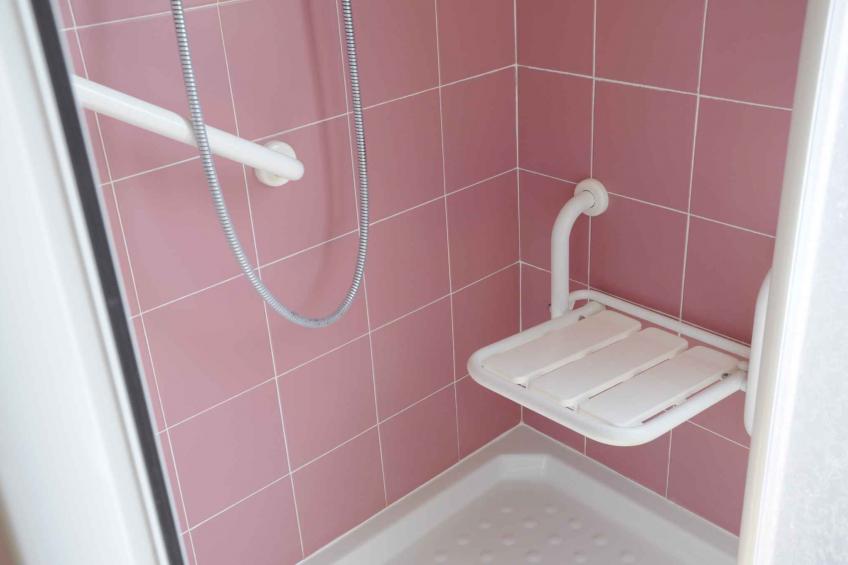 Vakantiewoning Appartement met privétuin op een gunstige locatie aan het meer - VW-2ZFCN - foto 32