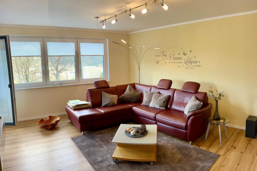 Moderne Wohnung mit Parkplatz und Rheinblick - foto 11